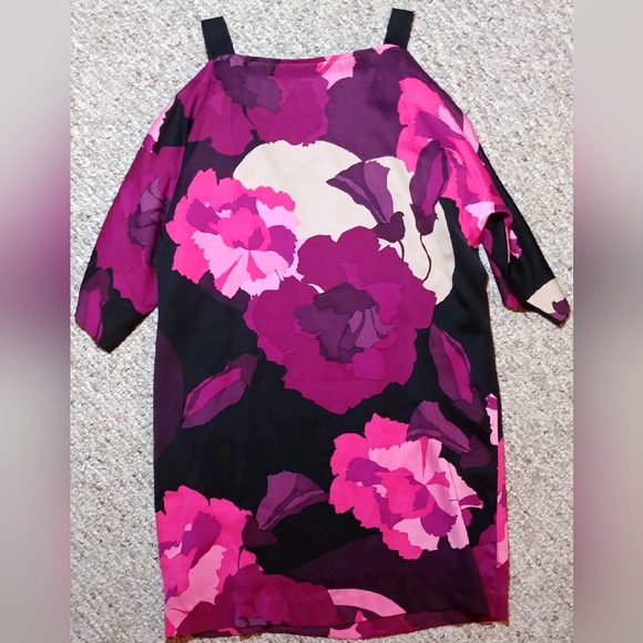 Trina Turk Baracoa floral cold shoulder dress - Picture 3 of 9